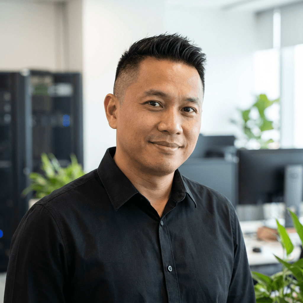 Founder and Digital Strategist at ZARS